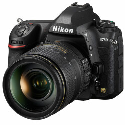 NIKON D780 + AF-S 24-120mm 4,0 ED VR