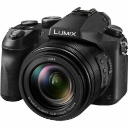 PANASONIC LUMIX FZ2000