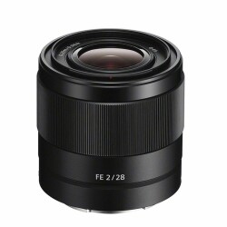 SONY FE 28MM F2